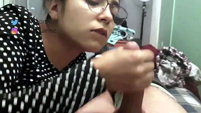 Ručni rad sa završnom obradom u ruci - puno mlijeka