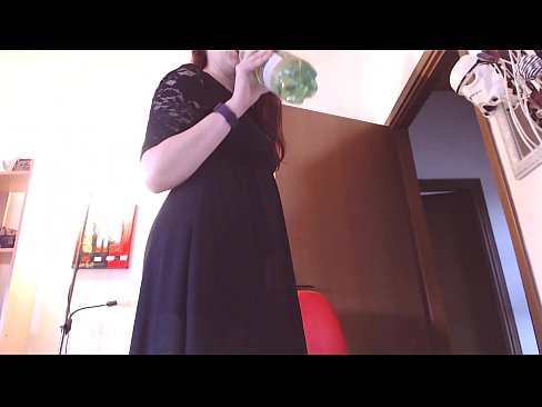 ❤️ Pokorni rob koji voli prljave i sočne gaćice primoran je da masturbira nakon što pogleda ovaj video! Seks kod nas bs.xxxdesichudai.ru